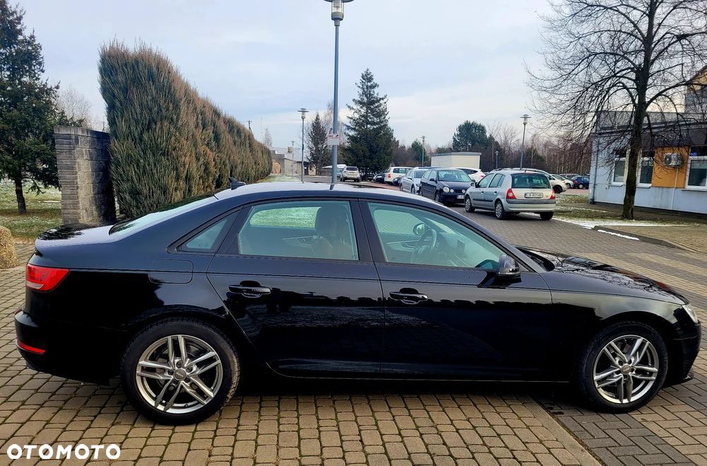 Audi A4 Limousine 2.0 TDI Design S tronic - 10