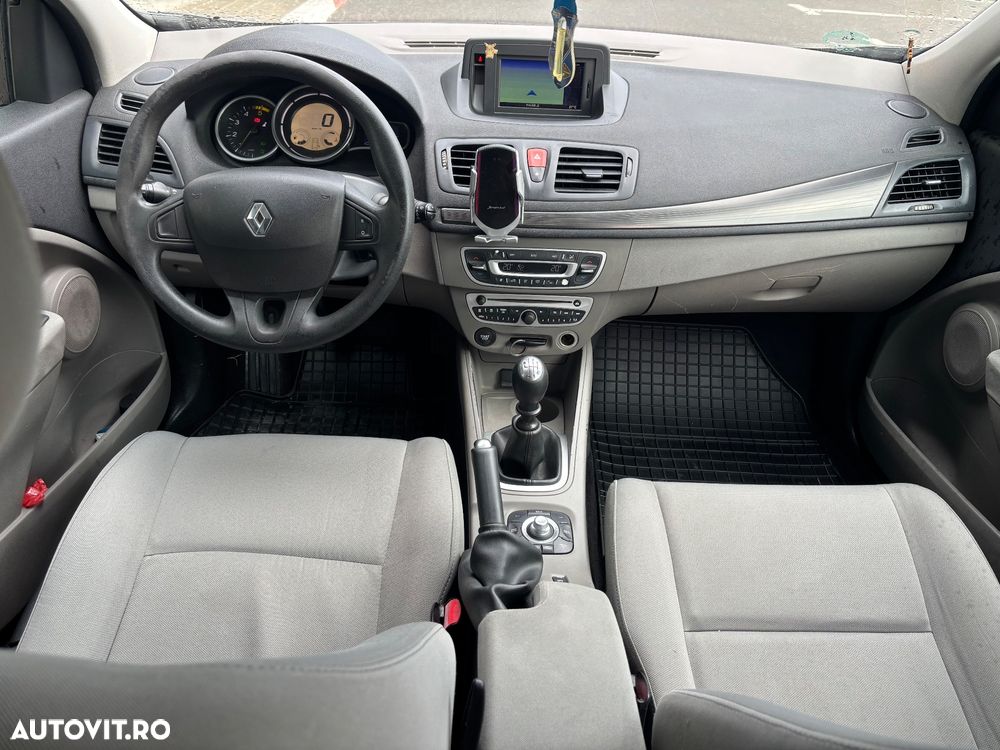 Renault Megane dCi 110 FAP Expression - 11