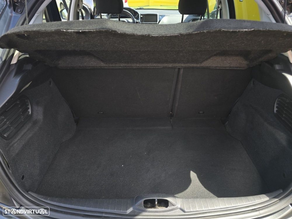 Peugeot 208 1.2 PureTech Allure - 11