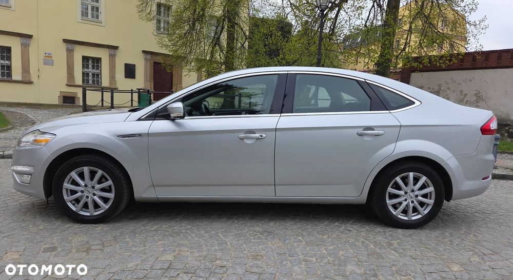 Ford Mondeo 2.0 TDCi Titanium - 10