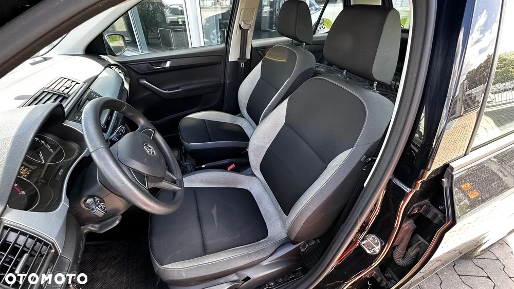 Skoda Fabia 1.2 TSI Active - 4