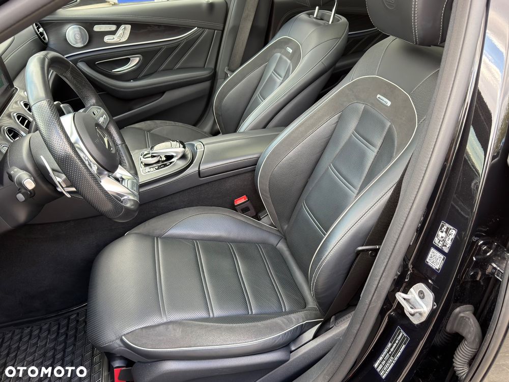 Mercedes-Benz Klasa E AMG 63 S 4-Matic+ - 27