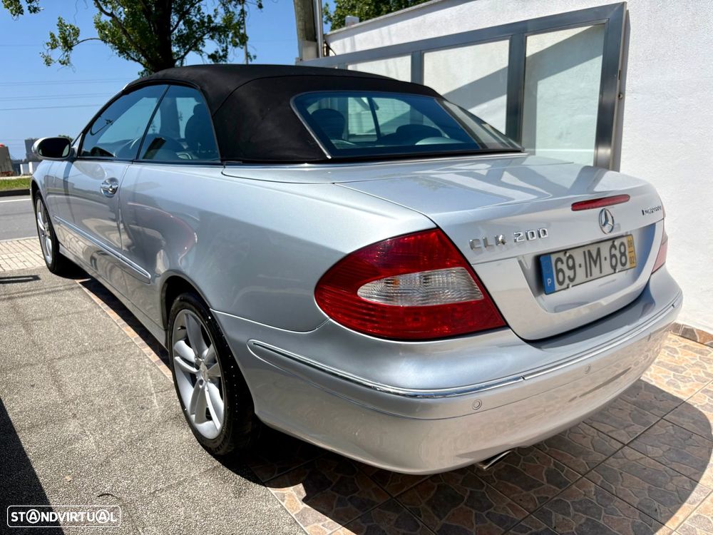 Mercedes-Benz CLK 200 K Avantgarde Aut. - 2