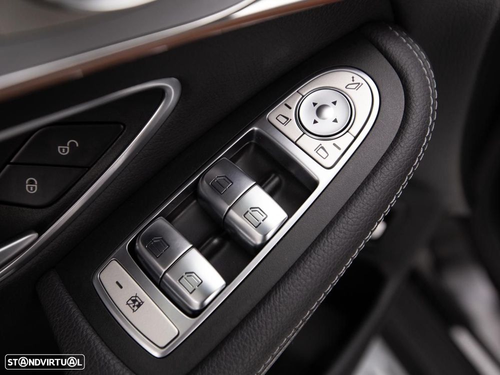 Mercedes-Benz EQC 400 4Matic - 17