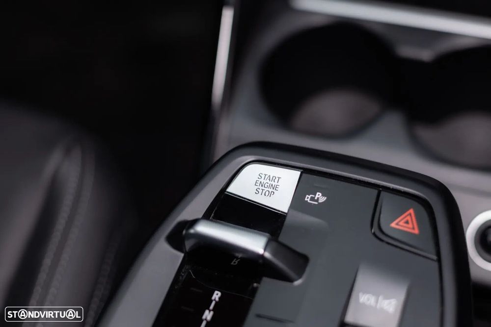 BMW 225xe Active Tourer e xDrive Line Luxury - 39