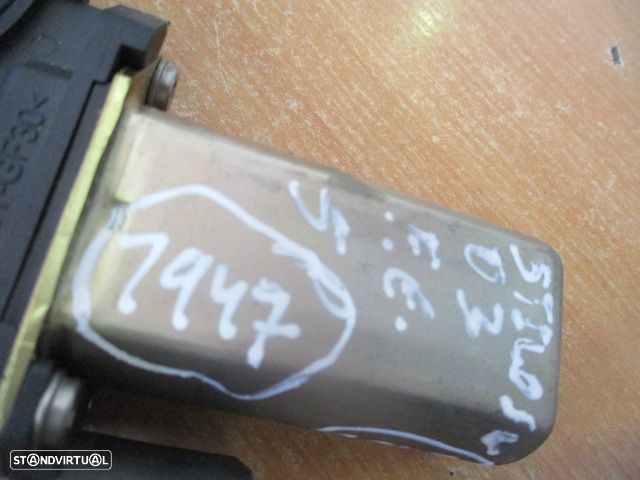 Motor Elevador Vidro 50002603 FIAT STILO SW 2003 FE FIAT STILO SW 2003 1.6 16V 105CV 5P PRETO F ESQ - 5