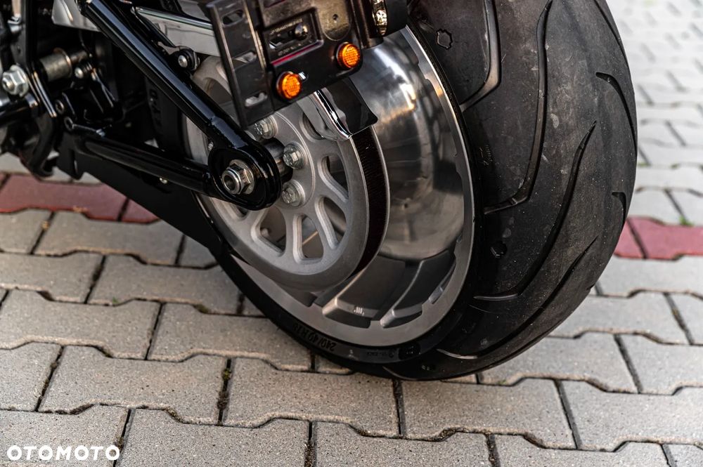 Harley-Davidson Softail Fat Boy - 33