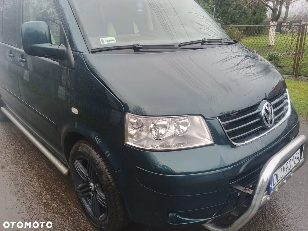 Volkswagen Multivan - 5