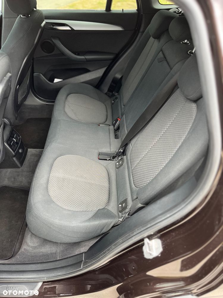 BMW X1 xDrive18d - 8