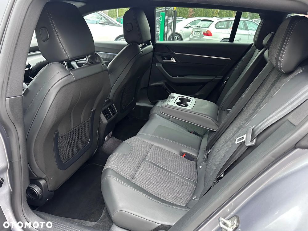 Peugeot 508 BlueHDi 130 EAT8 Allure Pack - 26