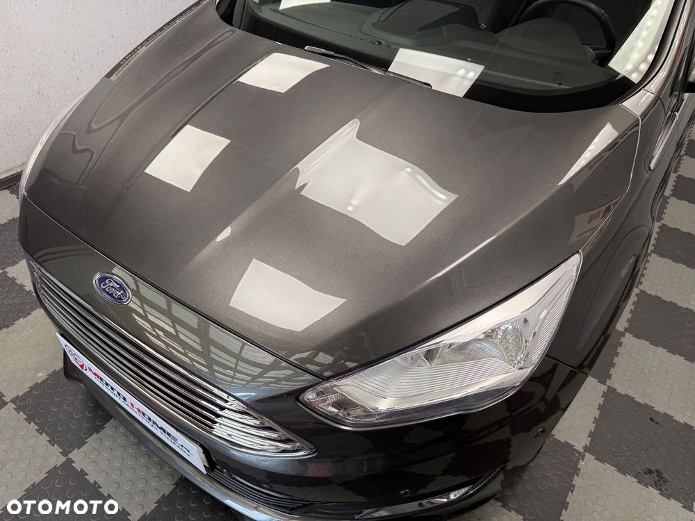 Ford C-MAX - 25
