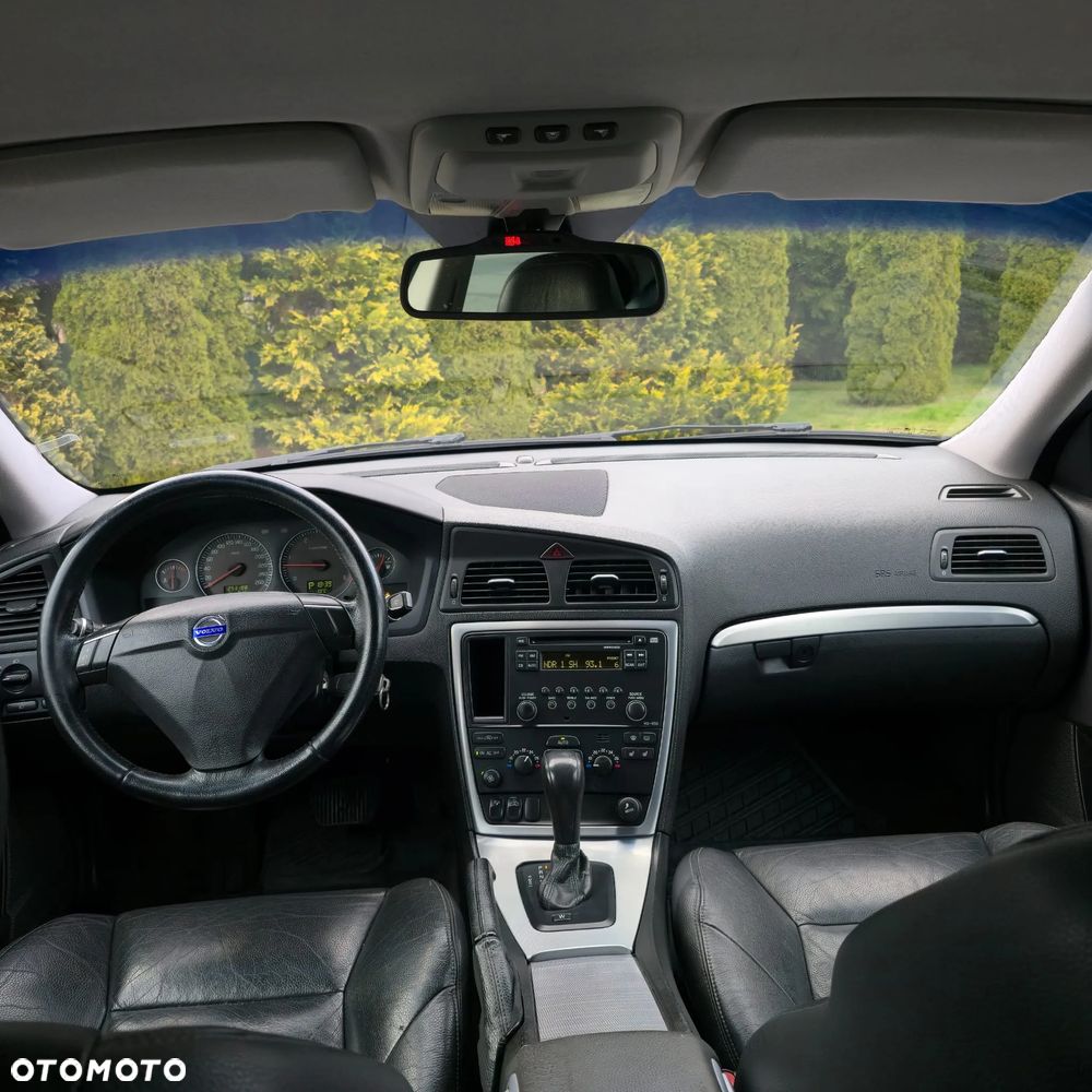 Volvo S60 2.4D Automatik Momentum - 32