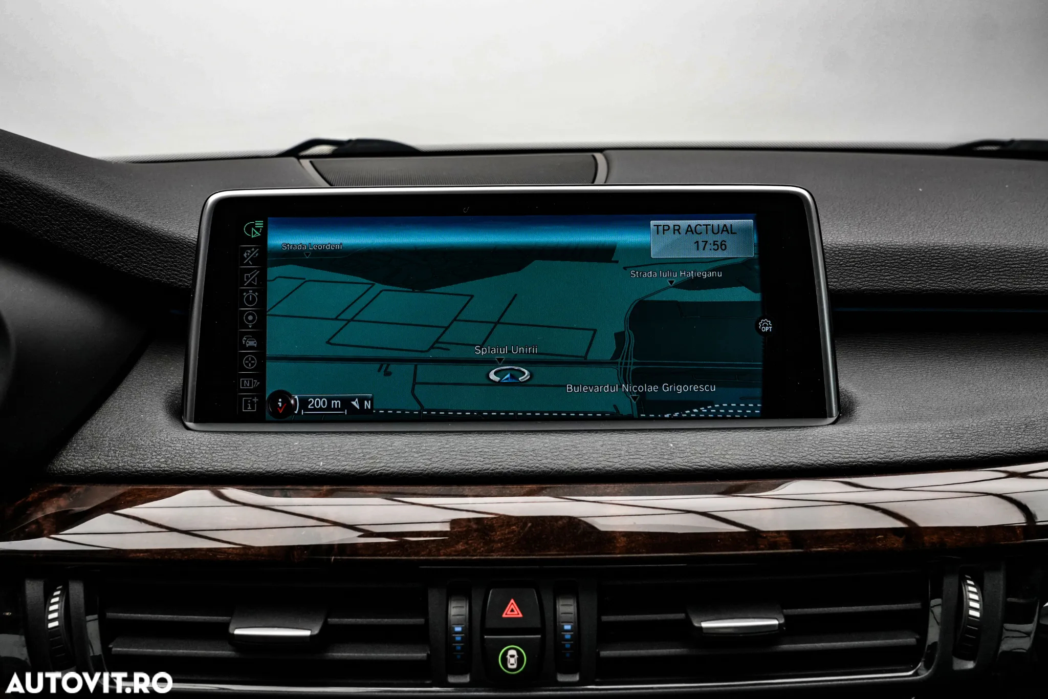BMW X5 xDrive30d - 23