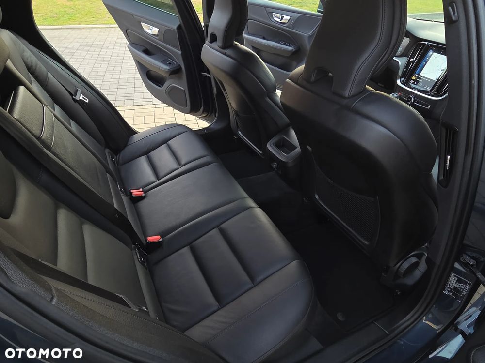 Volvo V60 D4 AWD Inscription - 24