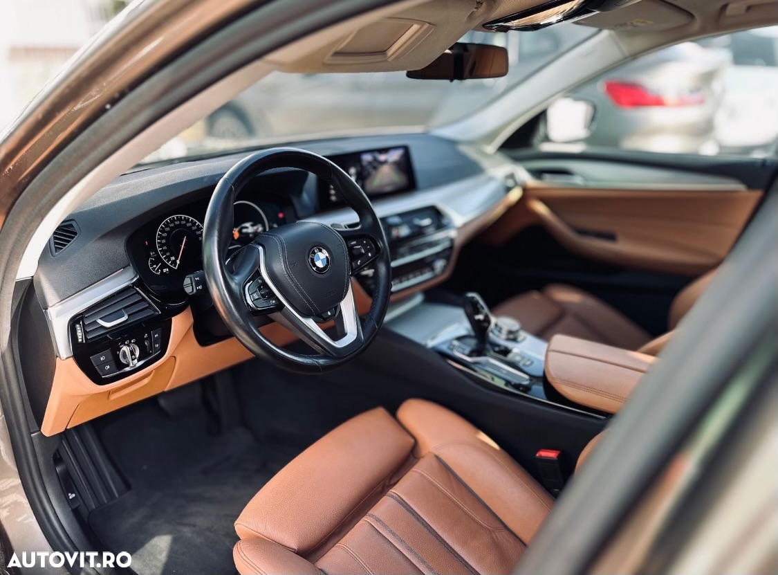 BMW Seria 5 520d xDrive AT - 15