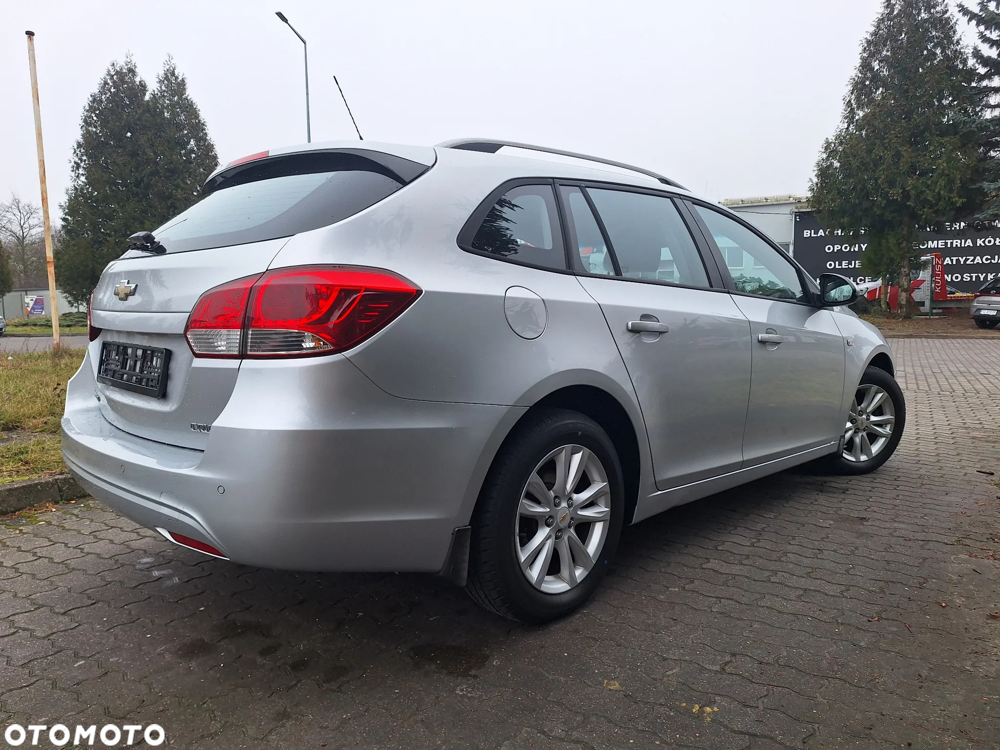 Chevrolet Cruze 1.8 LS+ - 4