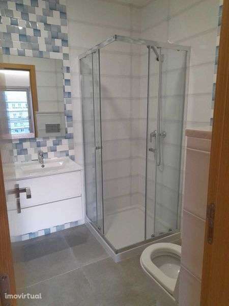 Arrenda-se T0 em Leiria - Grande imagem: 4/12