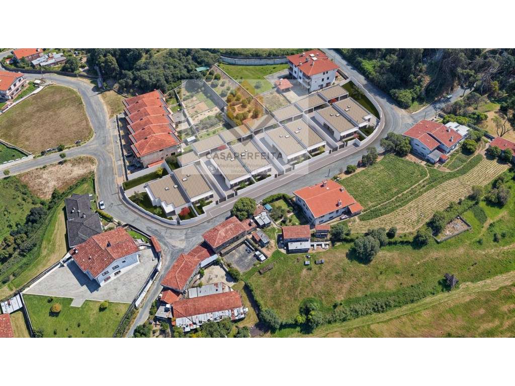 Moradia Geminada T3, Travanca - Santa Maria da Feira - Grande imagem: 5/15