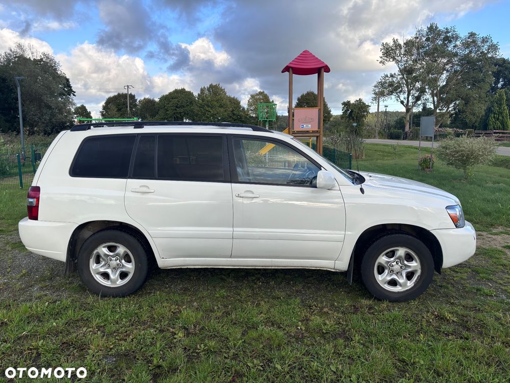 Toyota Highlander - 4