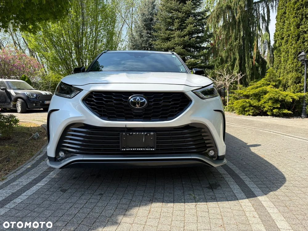 Toyota Highlander - 8