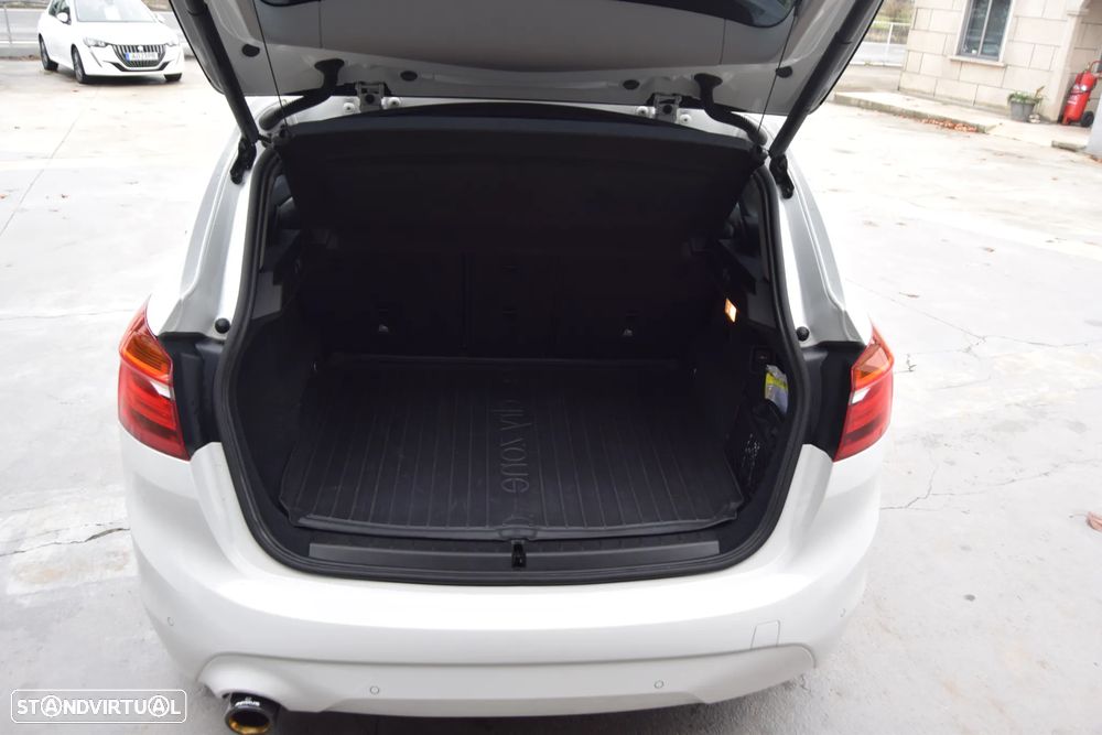 BMW 225xe Active Tourer Line Sport - 22