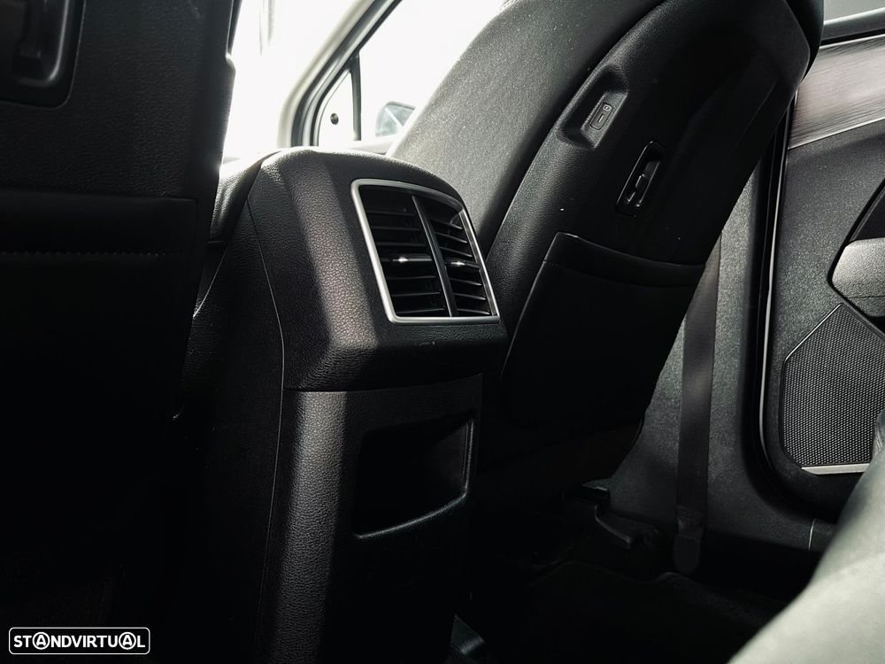 Kia Sportage 1.6 T-GDI Drive - 27