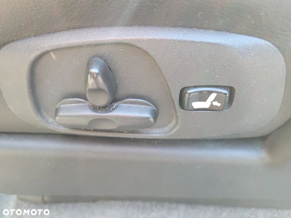 Mitsubishi Pajero 3.2 DI-D Automatik Instyle - 17