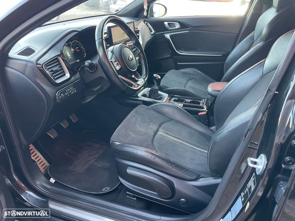 Kia ProCeed 1.0 T-GDI GT Line - 14