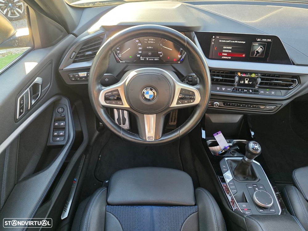 BMW 116 d Pack Desportivo M - 23