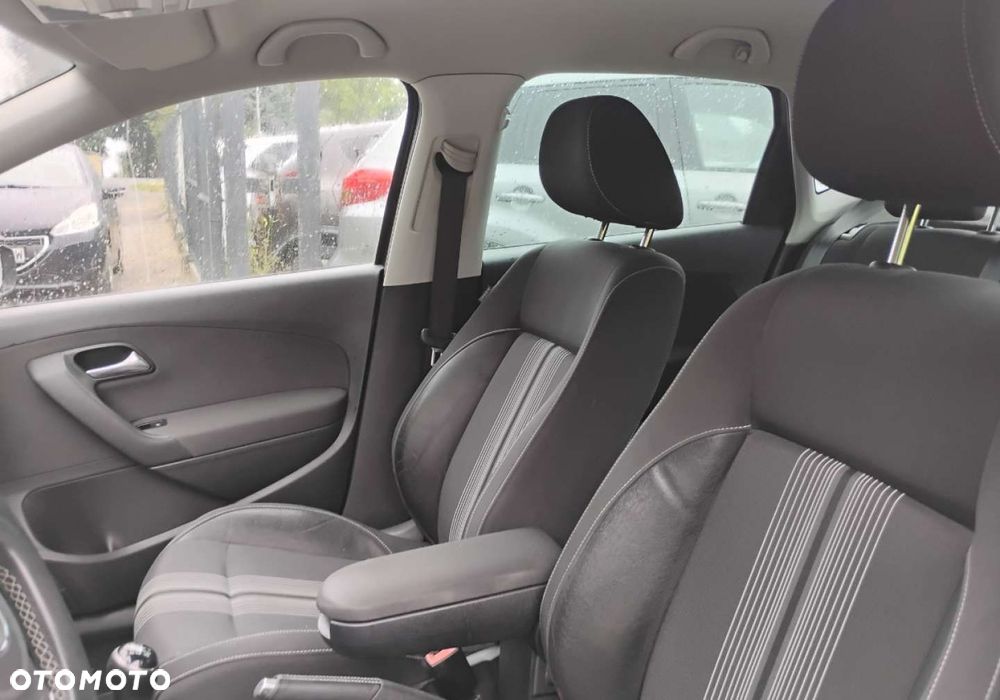 Volkswagen Polo - 10