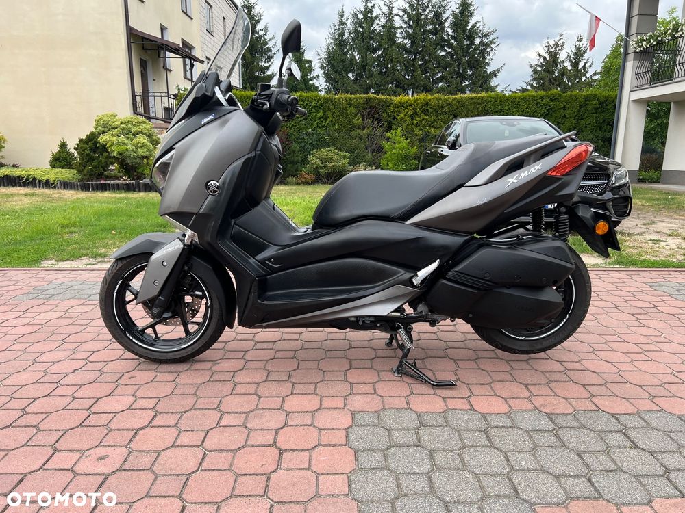 Yamaha X-max - 5