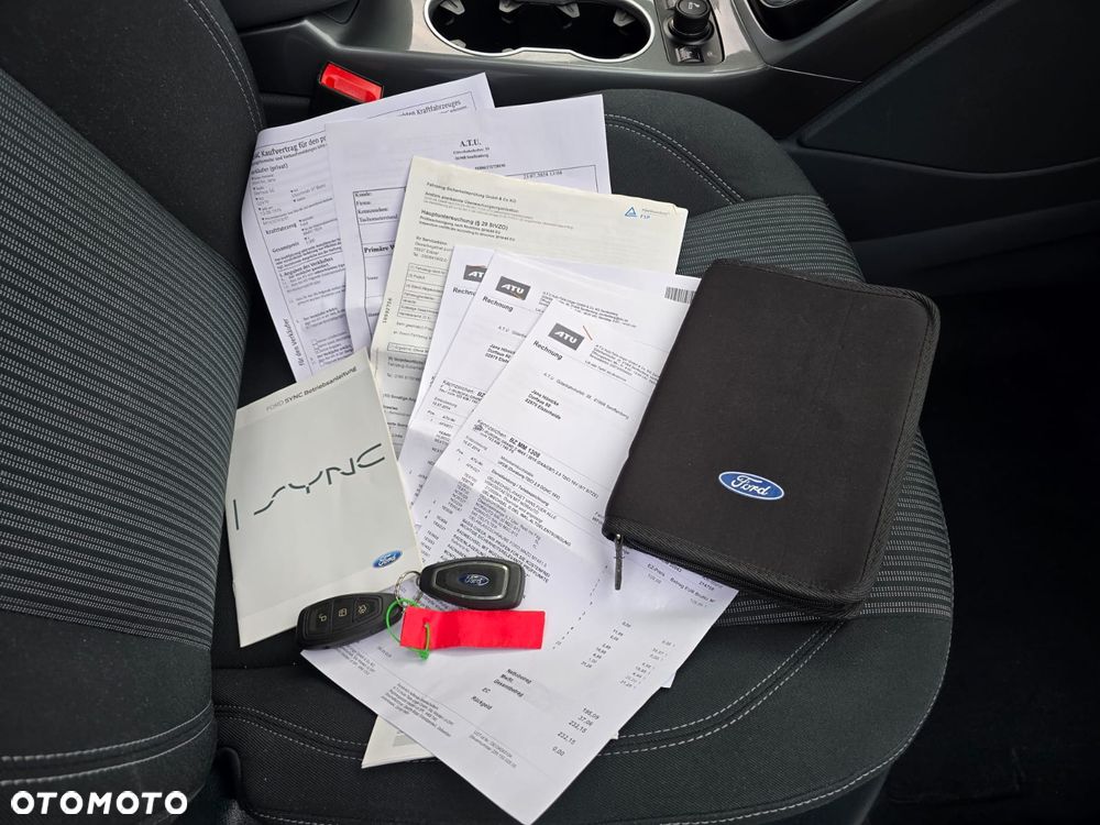 Ford C-MAX 2.0 TDCi Champions Edition - 39