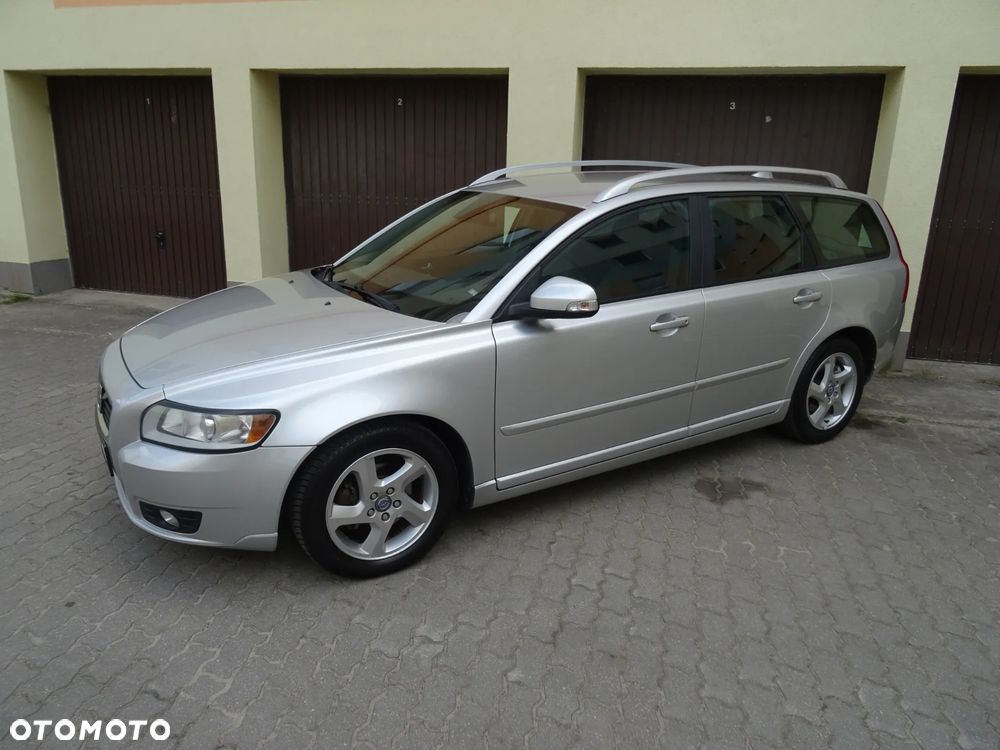 Volvo V50 DPF DRIVe Momentum - 22