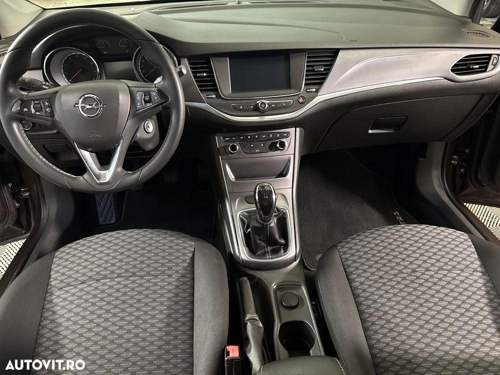 Opel Astra - 10