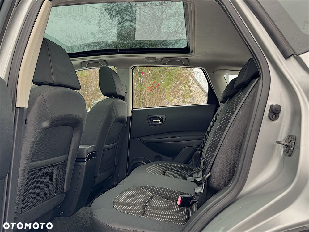 Nissan Qashqai 2.0 dCi DPF acenta - 16