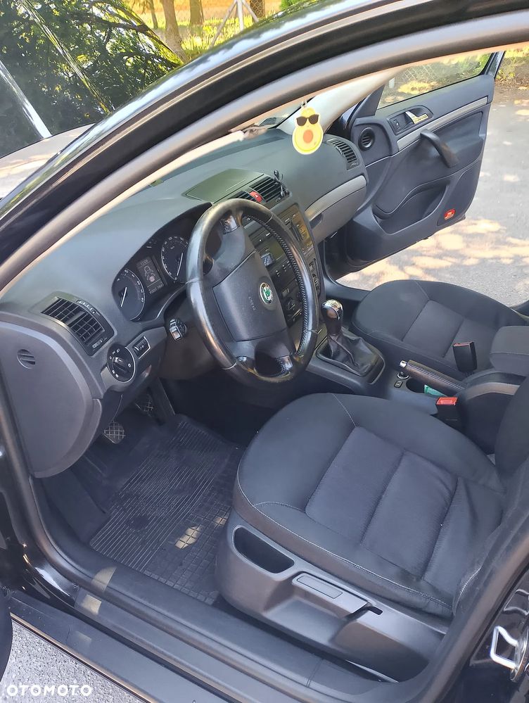 Skoda Octavia - 8