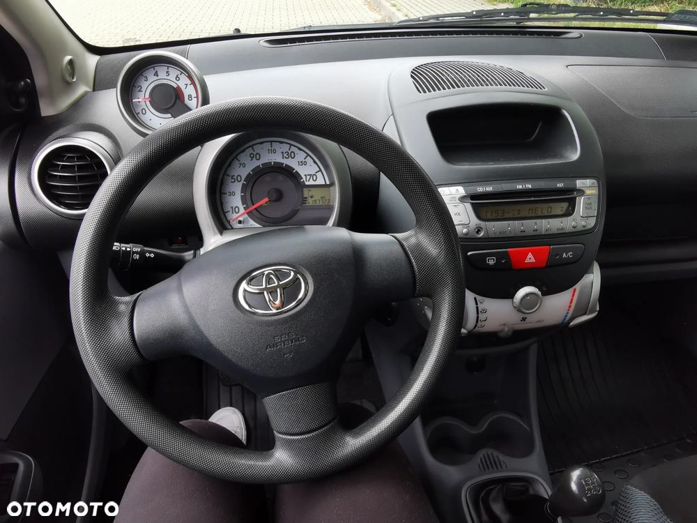 Toyota Aygo Cool&Go - 7