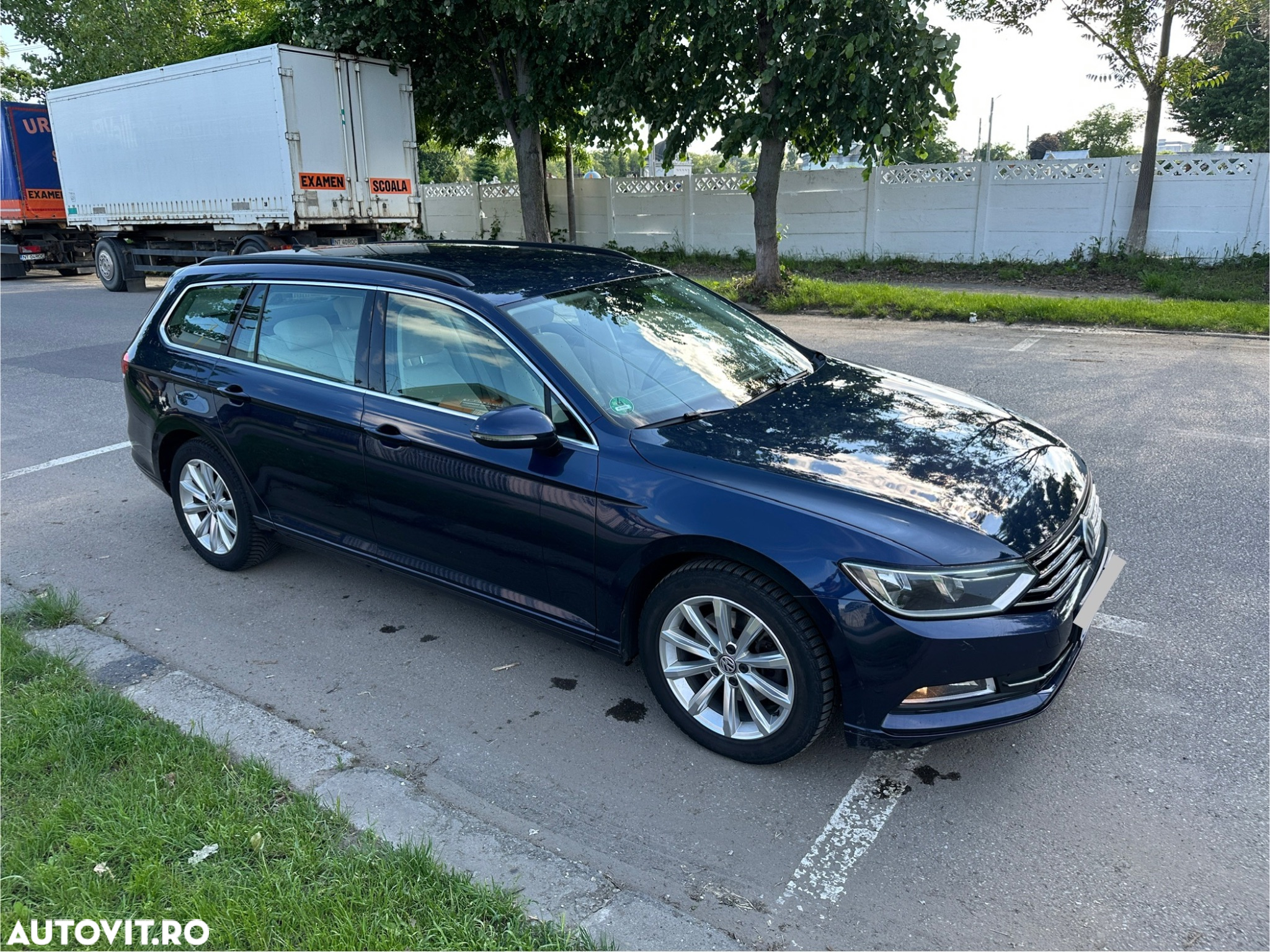 Volkswagen Passat Variant 2.0 TDI DSG (BlueMotion Technology) Highline - 9