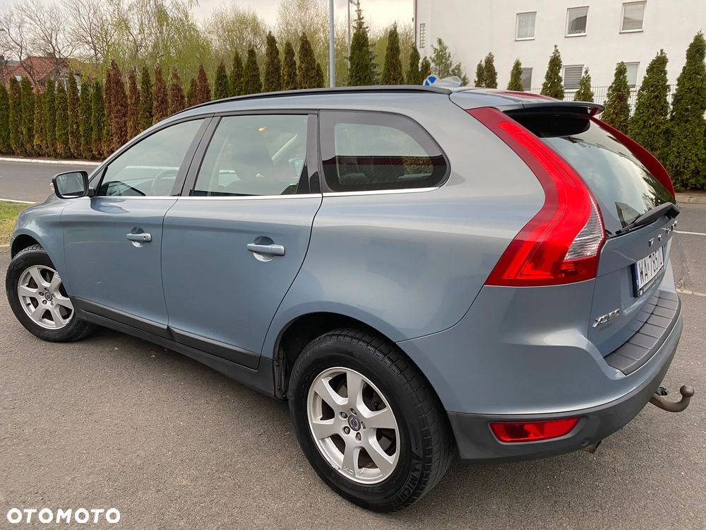 Volvo XC 60 D3 Momentum - 7
