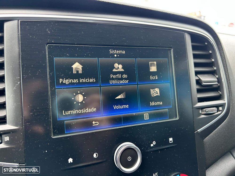 Renault Mégane Sport Tourer dCi 110 FAP EDC LIMITED - 13