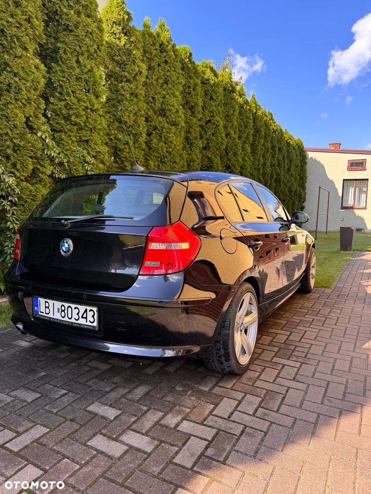 BMW Seria 1 120i - 3