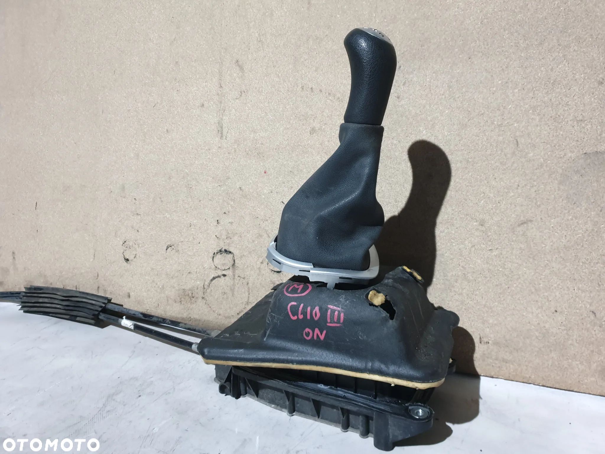 Renault Clio III Lewarek Zmiany Biegów Wybierak - 1