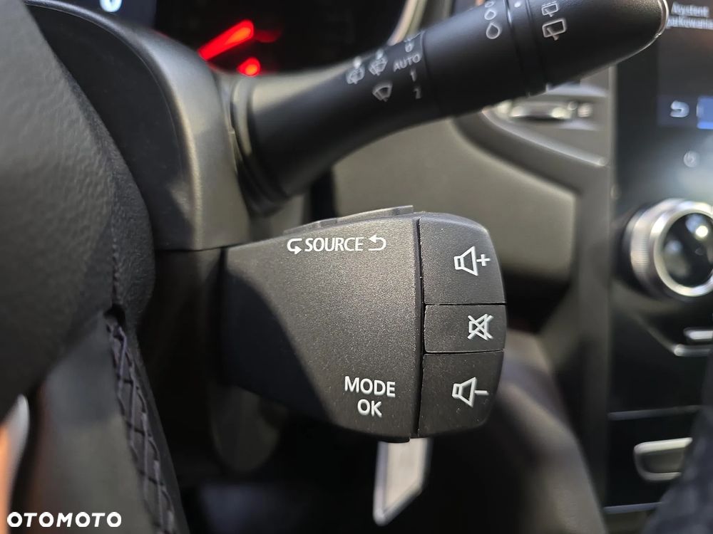 Renault Megane 1.0 TCe Zen - 24