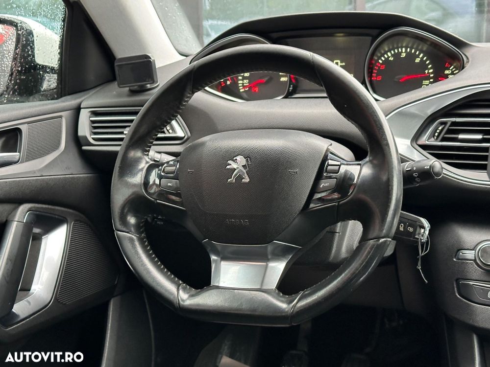 PEUGEOT 308 2014 — imagine 8