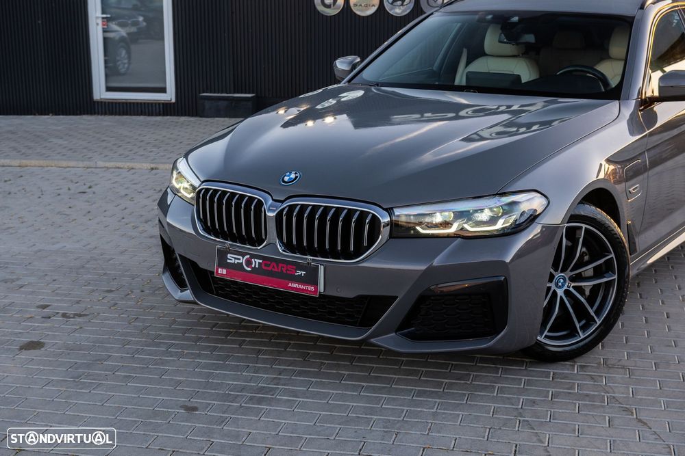 BMW 520 e Pack M - 3