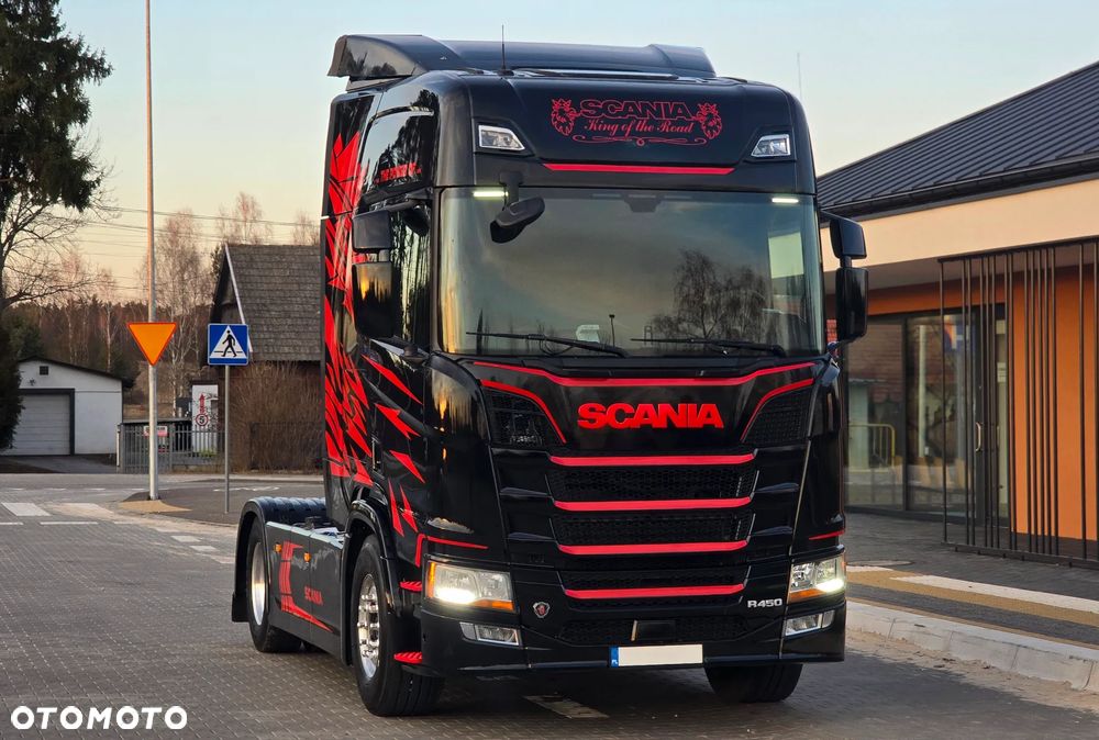 Scania R450 ❗️STANDARD / HYDRAULIKA / ALUFELGI / NAVI / LED / VIRTUAL COCKPIT / DUŻE ZBIORNIKI / ZABUDOWY MIĘDZYOSIOWE / RETARDER / LODÓWKA / ACC / NOWE SPRZĘGŁO I HAMULCE / BEZ EGR / SALON POLSKA ❗️ - 17