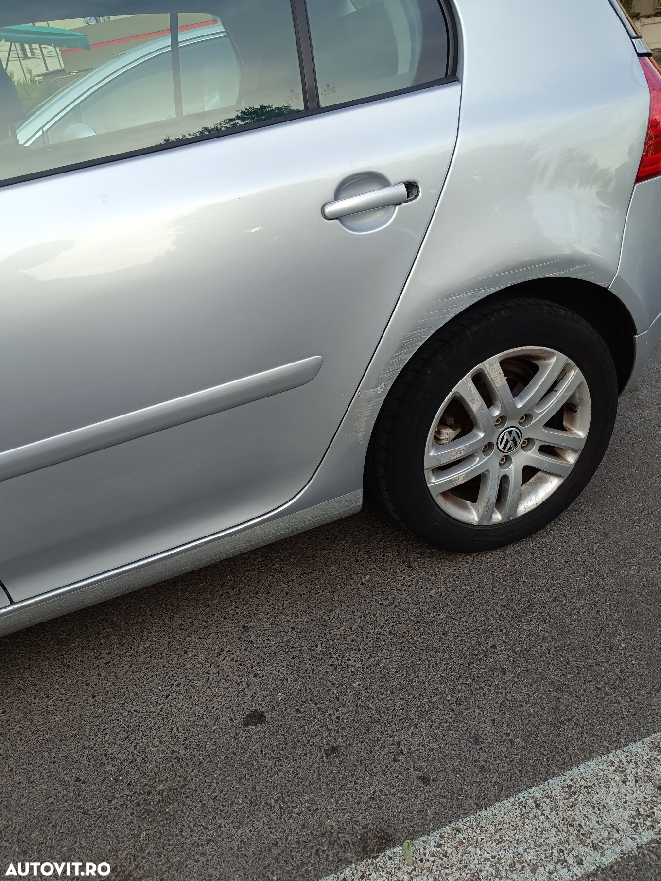 Volkswagen Golf 1.9 TDI Comfortline - 4