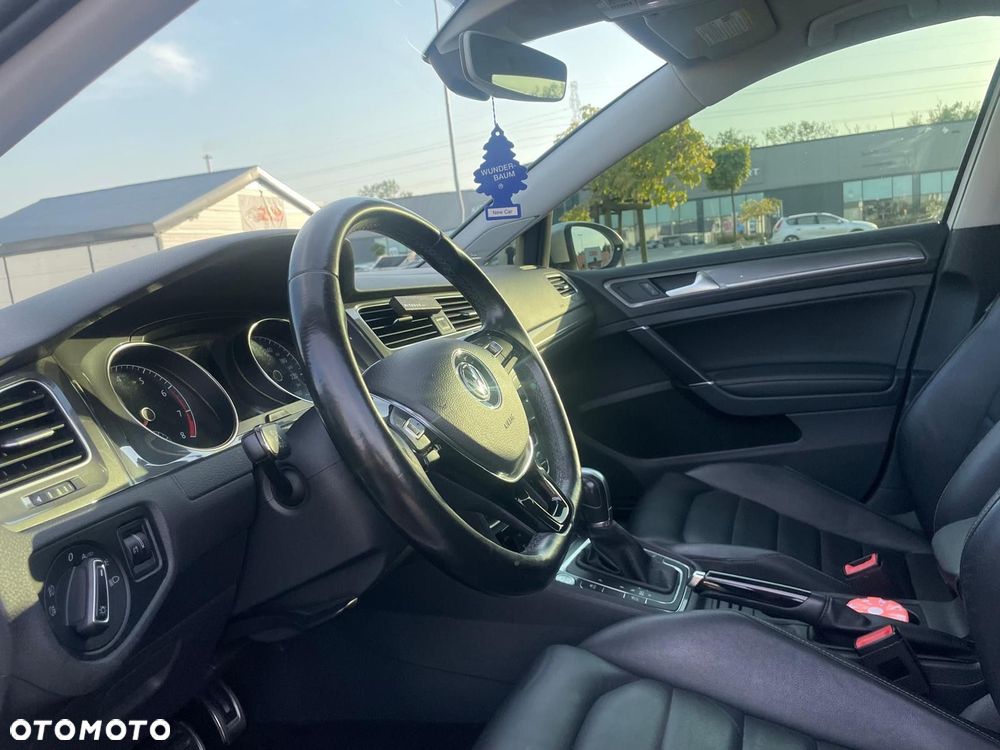 Volkswagen Golf Alltrack - 37