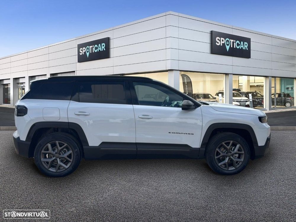 Jeep Compass - 4