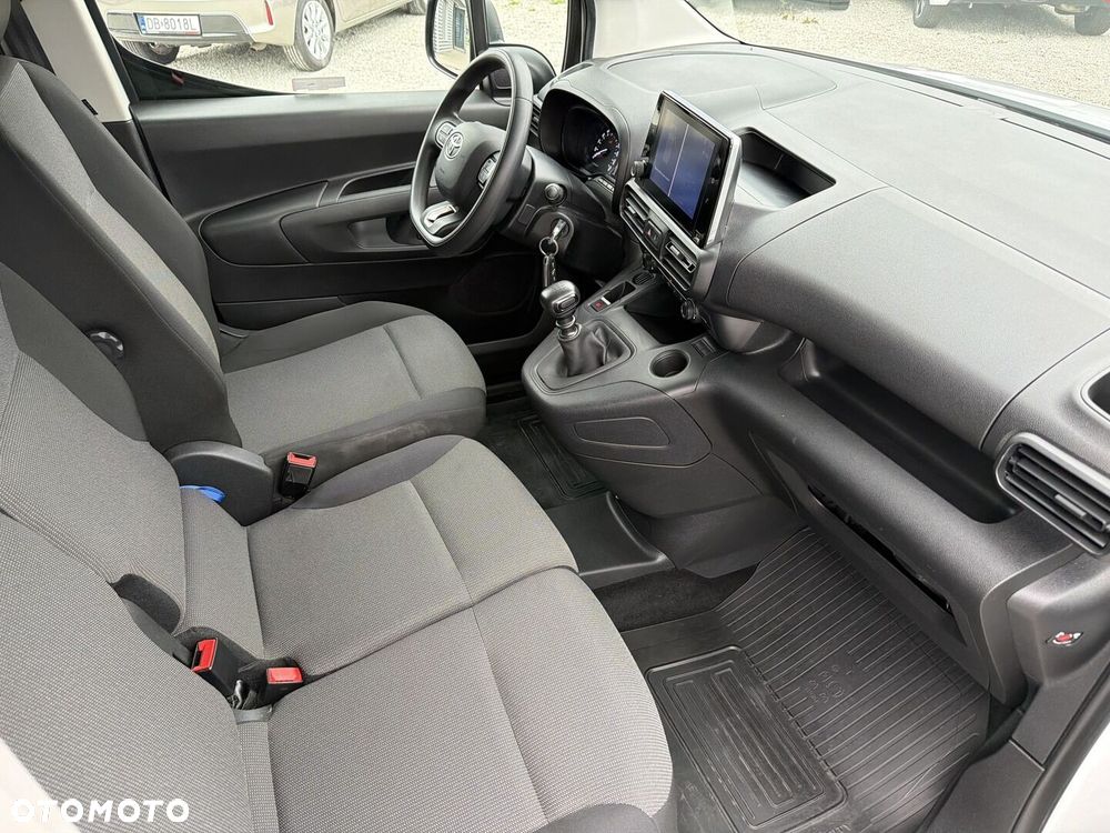 Toyota PROACE CITY - 9